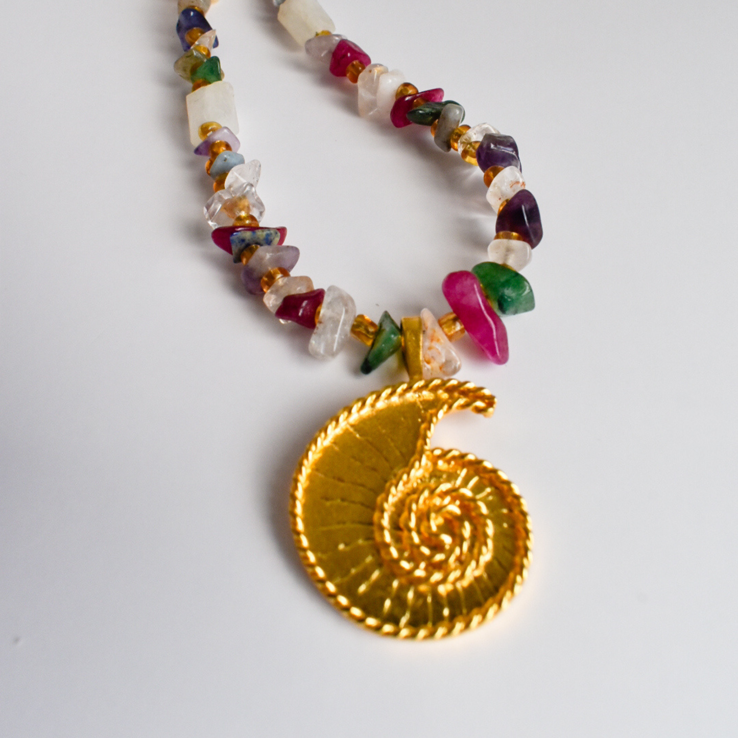 La Caracola necklace